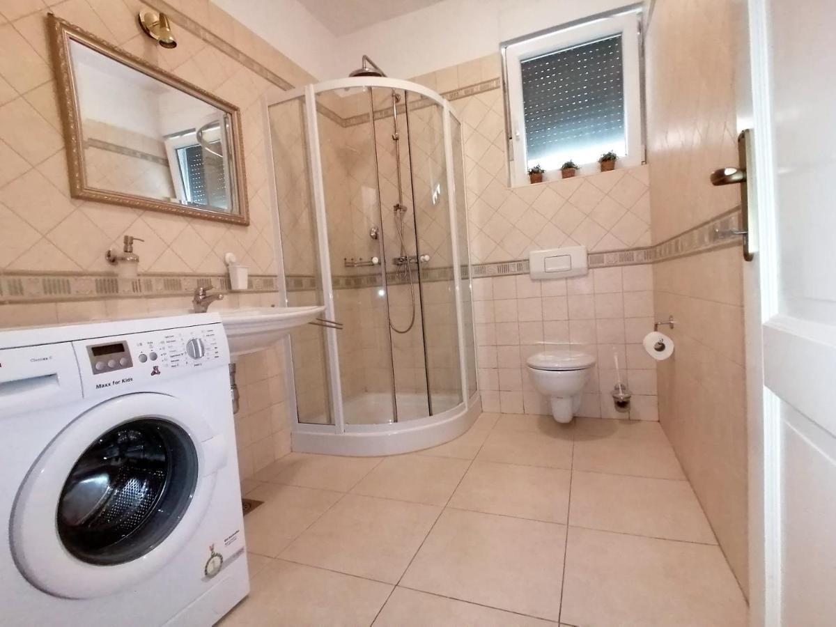 Apartments Villa Marid 奥帕提亚 外观 照片