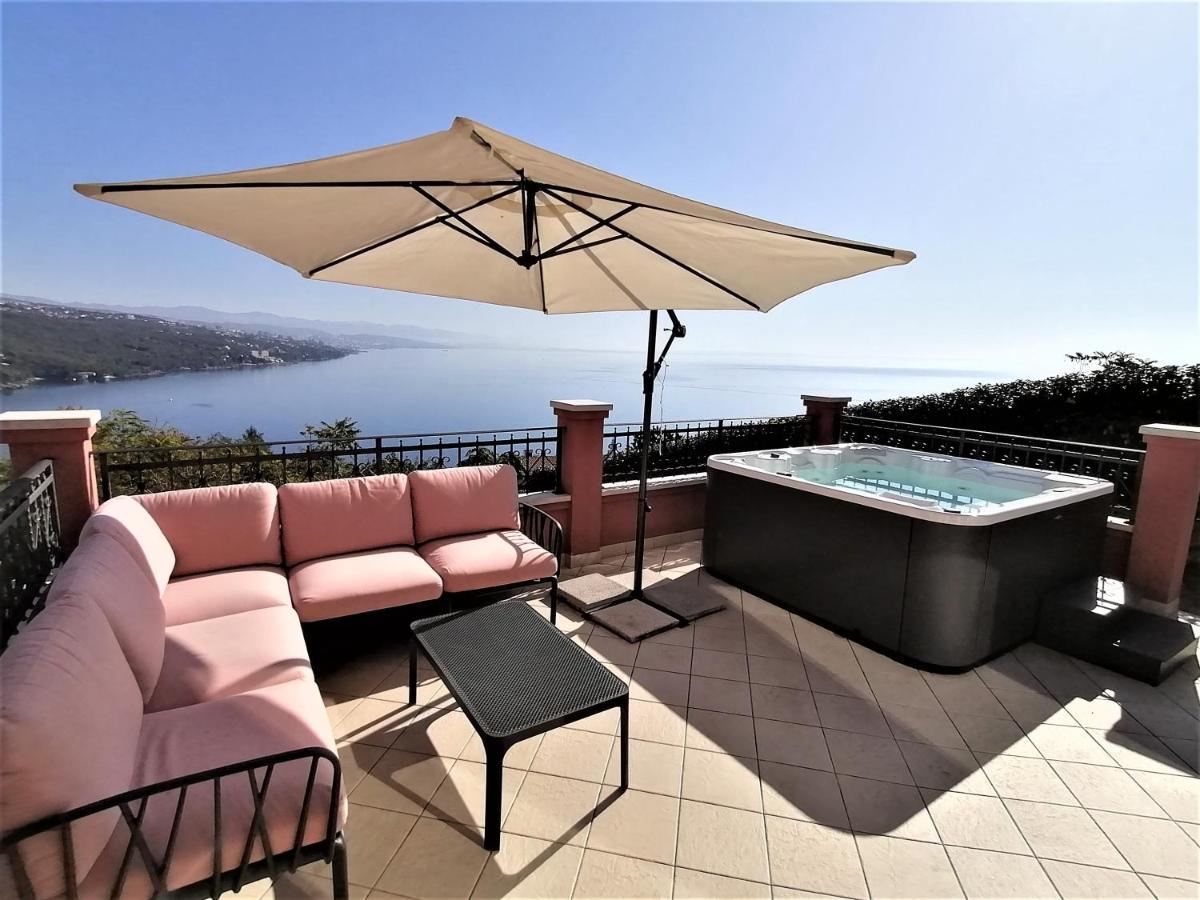 Apartments Villa Marid 奥帕提亚 外观 照片