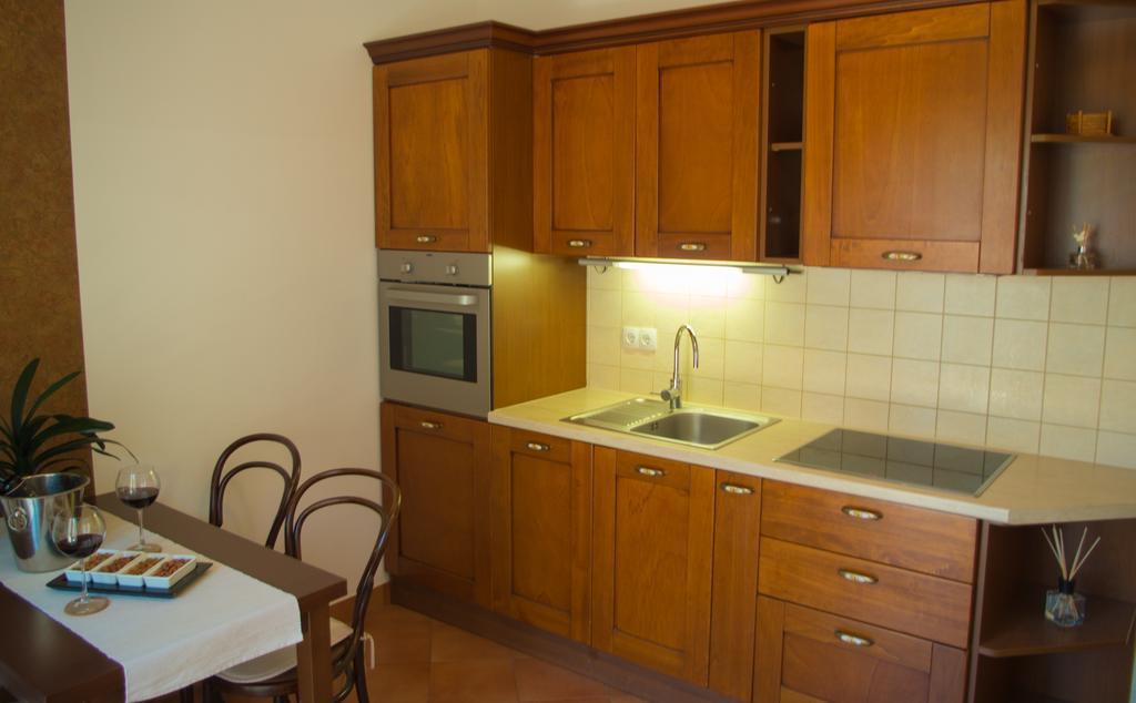 Apartments Villa Marid 奥帕提亚 外观 照片